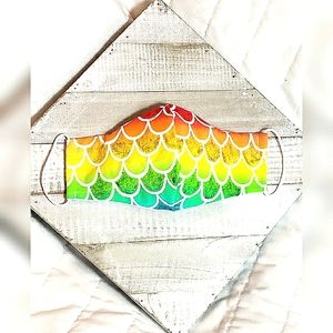 Face Mask Reversible Triple Layer Filter NWT